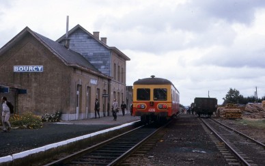 Bourcy - Z29451 - 4336 Bourcy 10-1974.jpg